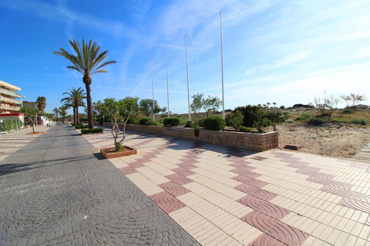 Global Properties, Cerca Del Mar En Canet Apartment